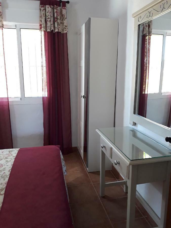 Chalet La Huerta Con Piscina Y Wifi Conil De La Frontera Exteriör bild