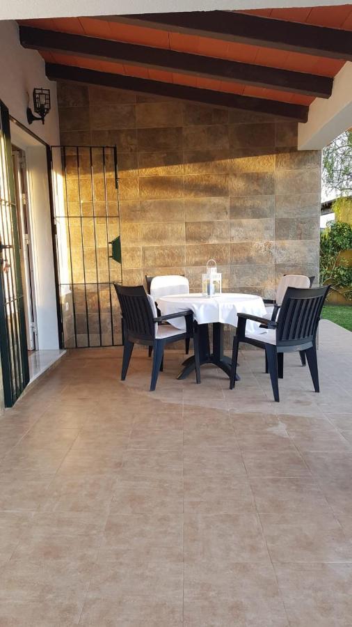Chalet La Huerta Con Piscina Y Wifi Conil De La Frontera Exteriör bild